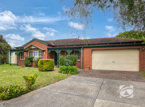 8 Emma Court, Berwick, Vic 3806