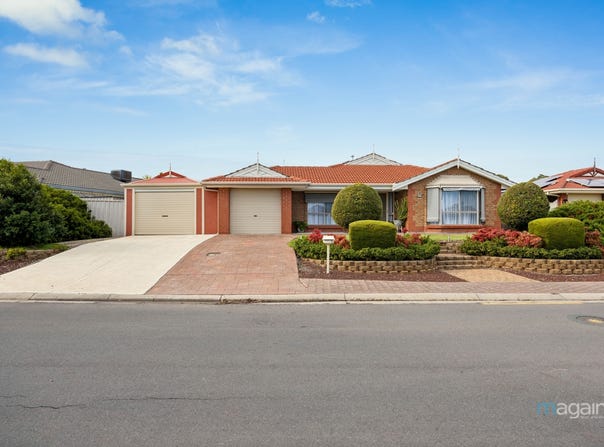 9 Brooks Circuit, Woodcroft, SA 5162