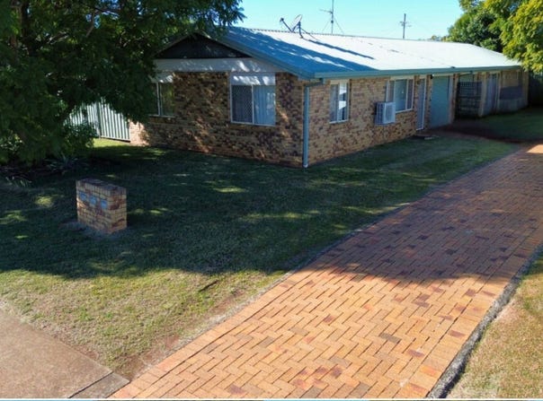 32 Weise Street, Oakey, Qld 4401
