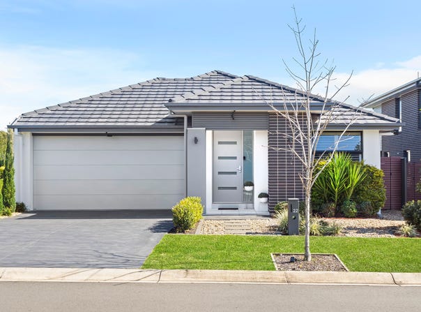 22 Walsh Drive, Oran Park, NSW 2570