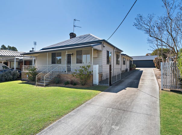 27 Edward Street, Tenambit, NSW 2323