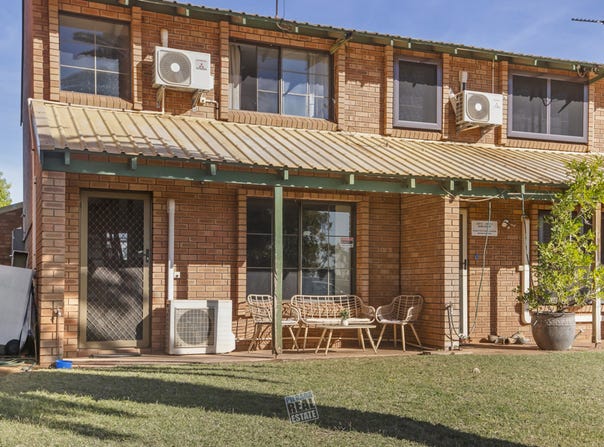 3/2 Sun Court, Millars Well, WA 6714