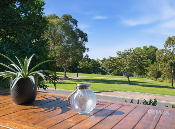34 Caspian Parade, Warner, Qld 4500