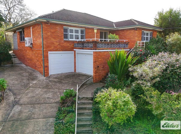 7 West End Avenue, Taree, NSW 2430