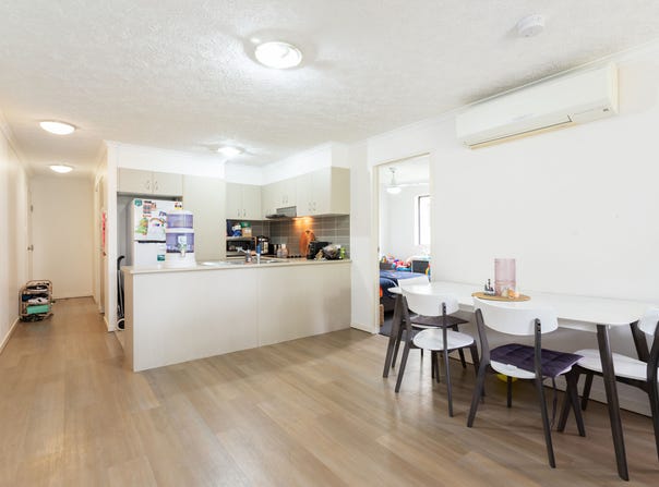 326/26-32 Edward Street, Caboolture, Qld 4510