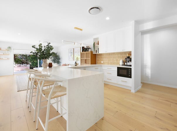 23 Tropicana Circuit, Burleigh Waters, Qld 4220