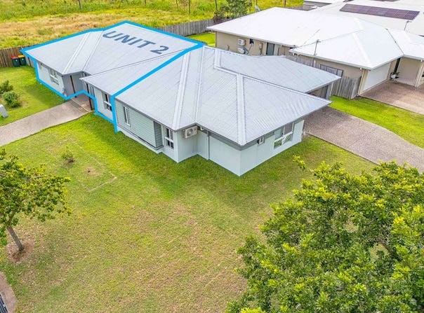 2/4 Lacebark Way, Mount Low, Qld 4818