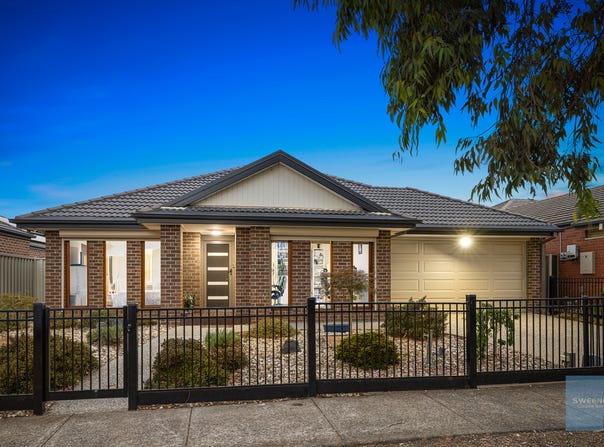 34 Rosella Crescent, Caroline Springs, Vic 3023