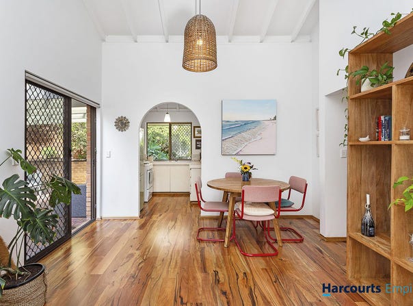 1/131 Abbett Street, Scarborough, WA 6019