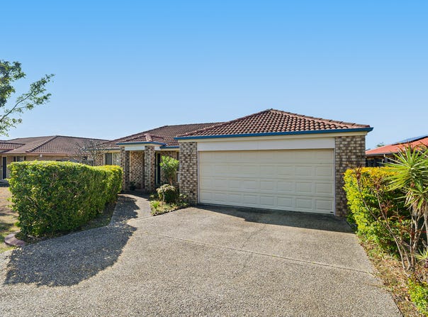 11 Easter Crescent, Pacific Pines, Qld 4211