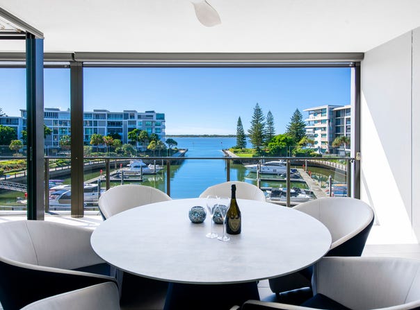 4304/323 Bayview Street, Hollywell, Qld 4216
