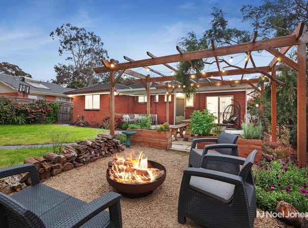 8 Bambra Street, Croydon, Vic 3136