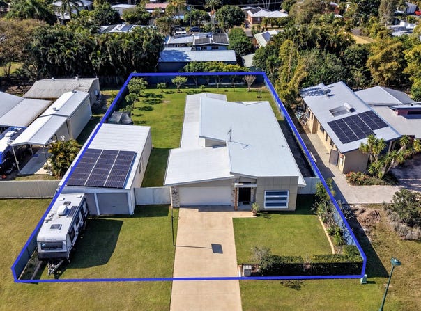 17 Castaway Court, Toogoom, Qld 4655