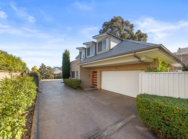 3/190 Lambeth Street, Picnic Point, NSW 2213