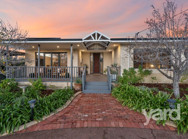 70 York Street, Beaconsfield, WA 6162