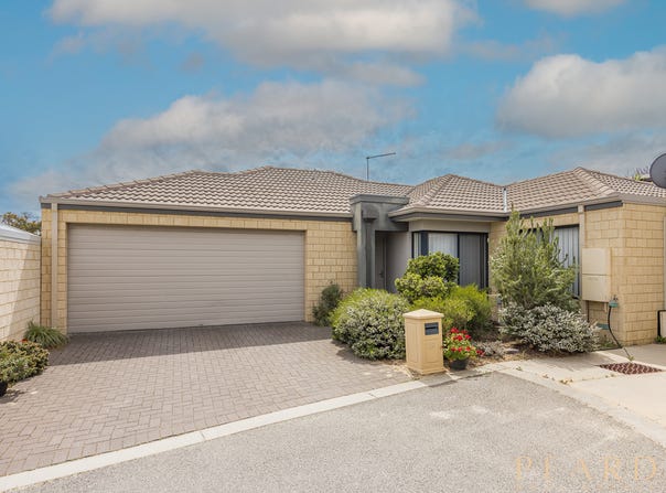 25 Rosemount Entrance, Pearsall, WA 6065