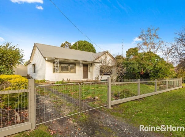 86 Edgecombe Street, Kyneton, Vic 3444