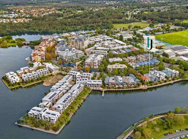 3006 The Boulevard, Carrara, Qld 4211