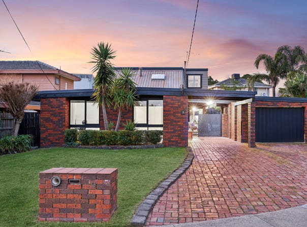 9 Donhaven Court, Dingley Village, Vic 3172