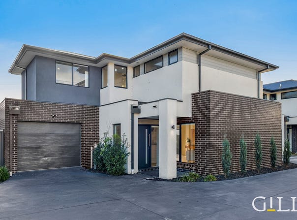 2 Rivalira Place, Berwick, Vic 3806