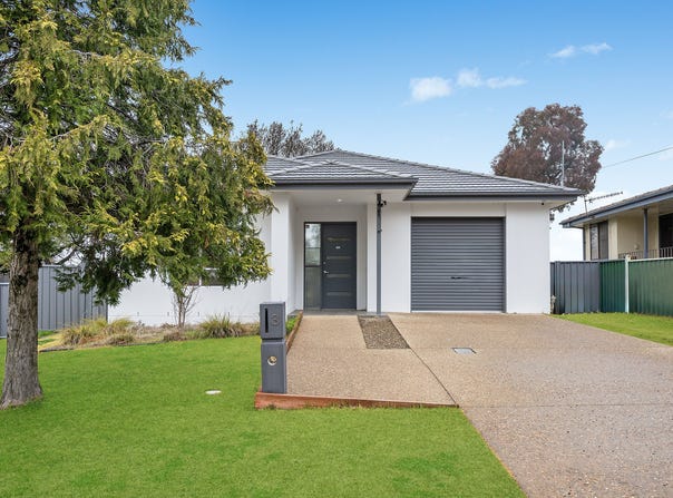 3 Pindari Place, Orange, NSW 2800
