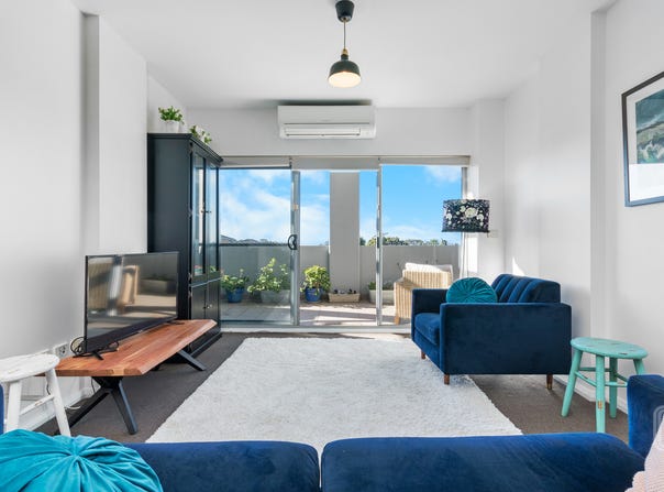 203/215-217  Pacific Highway, Charlestown, NSW 2290