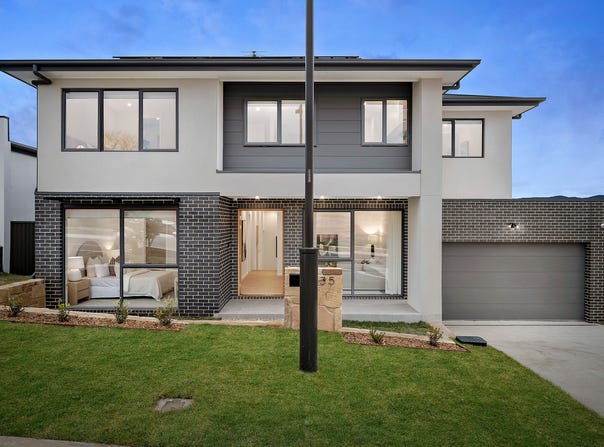 35 Sherrard Crescent, Macnamara, ACT 2615