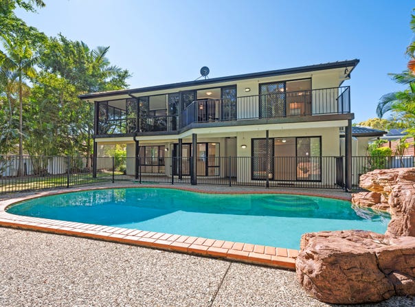 3 Delonix Court, Arundel, Qld 4214