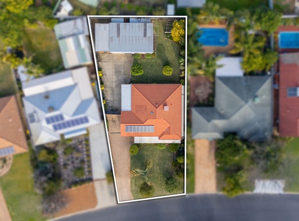 26 Cambridge Drive, Greenfields, WA 6210