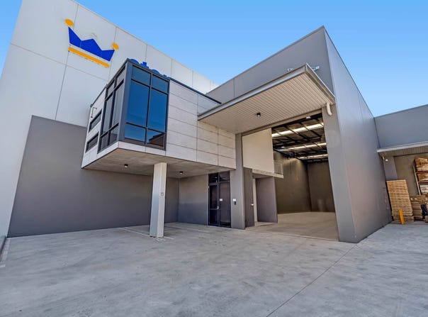 8 Cattle Way, Gregory Hills, NSW 2557