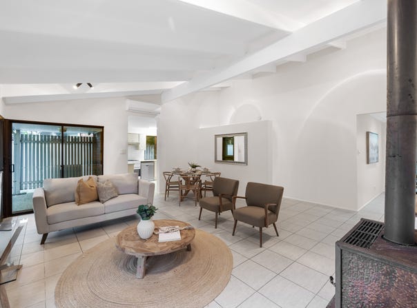 423 Oceanic Drive South, Wurtulla, Qld 4575
