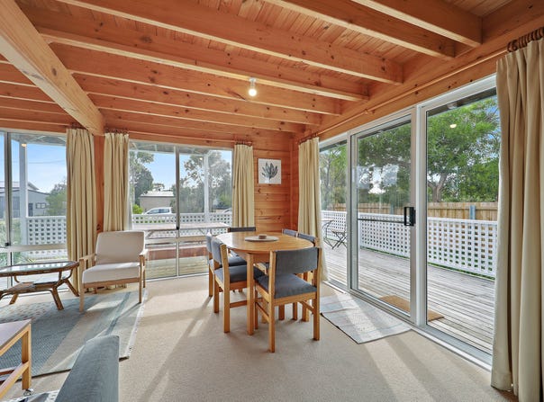 21 Swanwick Drive, Coles Bay, Tas 7215