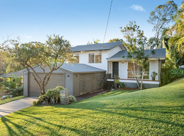 5 Tuttumburra Court, Ferny Hills, Qld 4055