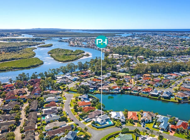 1 Taupo Court, Coombabah, Qld 4216