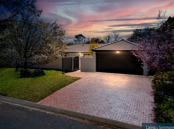 7 Braebank Avenue, Armidale, NSW 2350