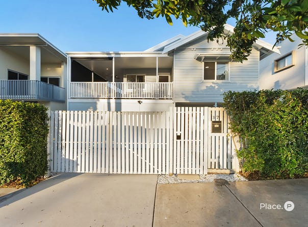 37 Theodore Street, Stafford, Qld 4053