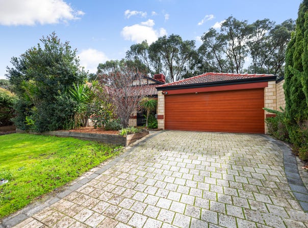 20 Woodhouse Circuit, Canning Vale, WA 6155