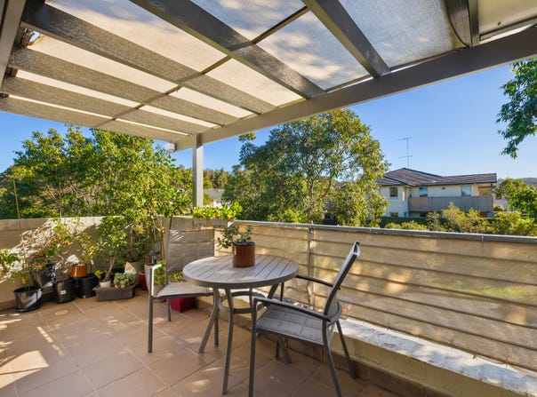 4/3 Fantail Avenue, Warriewood, NSW 2102