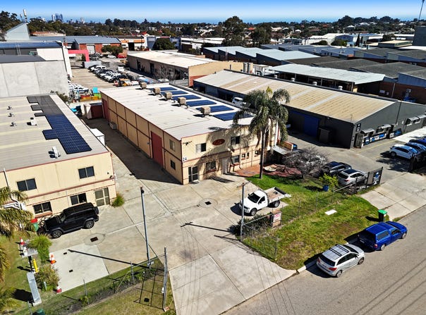24 Mooney Street, Bayswater, WA 6053