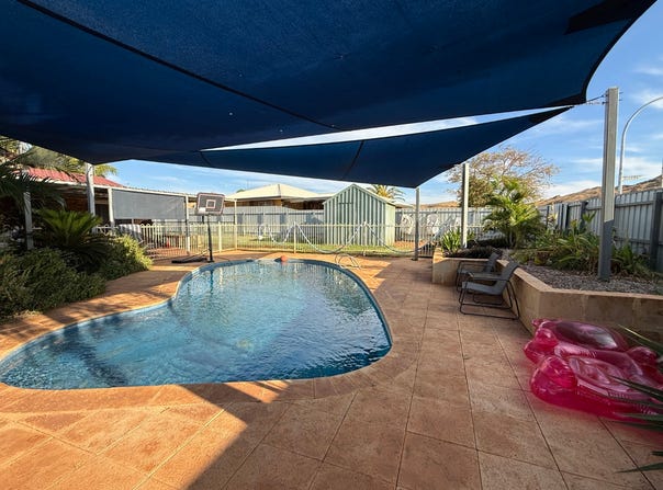 2 Carlsen Way, Pegs Creek, WA 6714