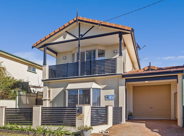 4 Victoria Lane, Woonona, NSW 2517