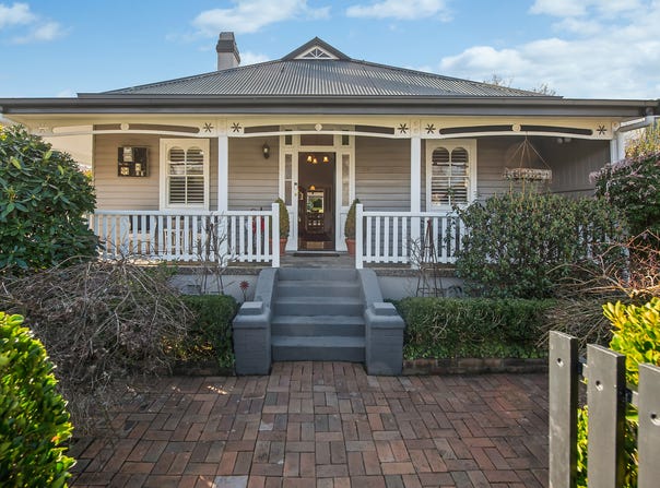 120 Merrigang Street, Bowral, NSW 2576