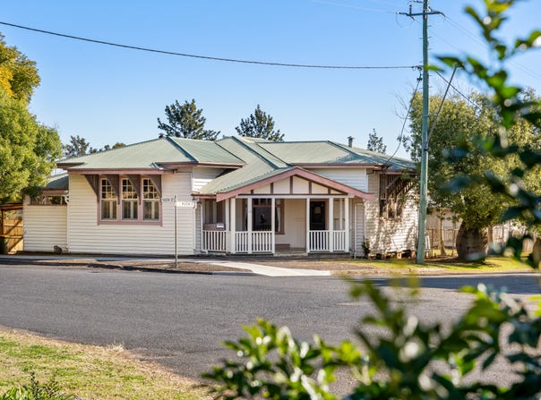 22 Tooth Street, Nobby, Qld 4360