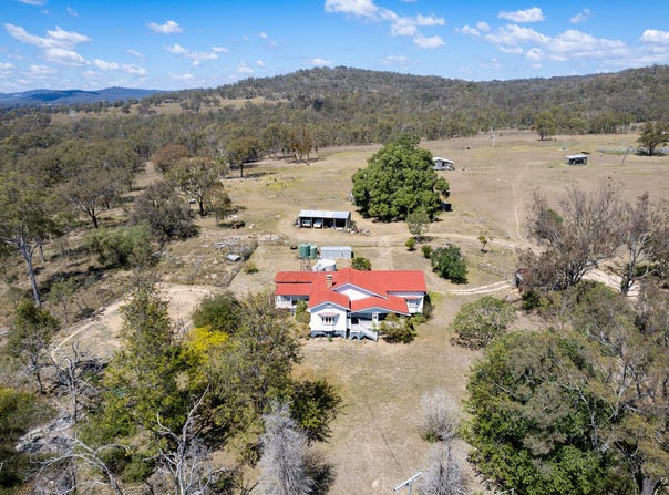 69 Clare Hills Road, Warwick, Qld 4370