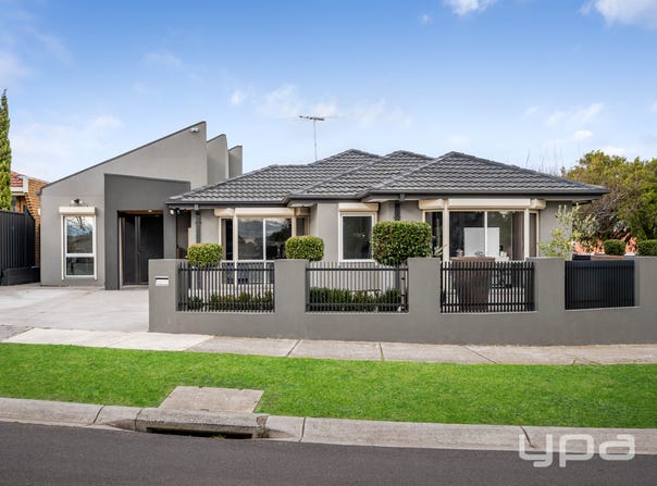 24 Kanooka Grove, Meadow Heights, Vic 3048