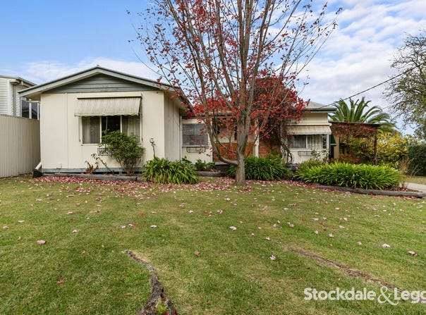 94 Commercial Road, Morwell, Vic 3840