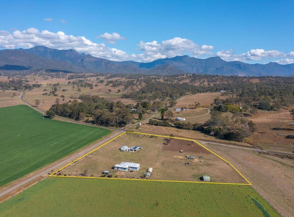 13 Lucy Lane, Croftby, Qld 4310