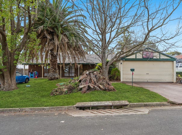 7 Dalpura Grove, Aberfoyle Park, SA 5159