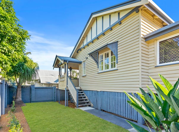 2/11 Paragon Street, Yeronga, Qld 4104