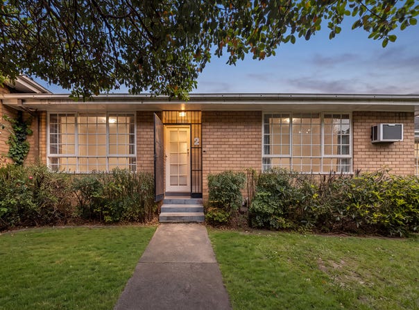 2/208 Warrigal Road, Camberwell, Vic 3124